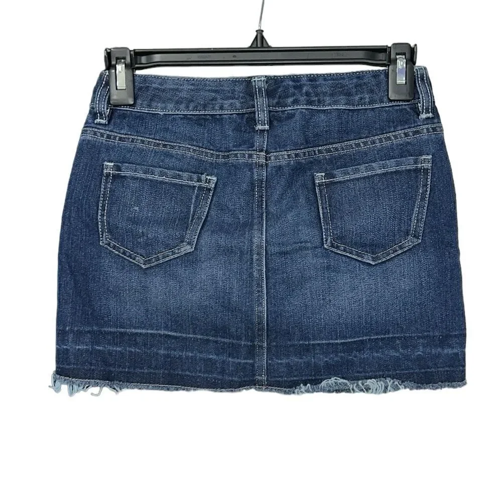 Old Navy Girls Mini Denim Frayed Hem Skirt(Size 10)